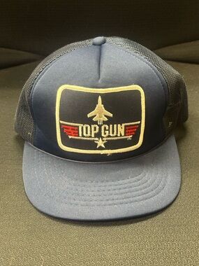 Original 1986 Top Gun Paramount Promotional trucker hat vintage!